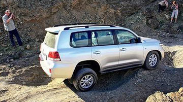 Toyota Land Cruiser 200