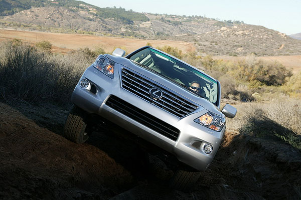  LX 570