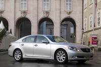    Lexus LS 460
