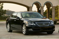   Lexus LS 600H L
