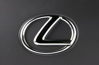 Lexus LX 570 - 
