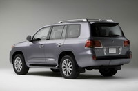 Lexus LX 570 -   
