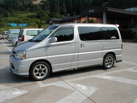   Toyota Hiace
