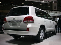 Toyota Land Cruiser 200  ,   
